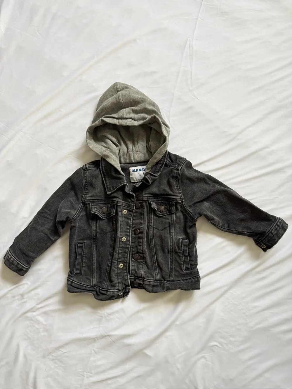 Old Navy Toddler Boys 3T Black Denim Hooded Trucker Jacket Stretch